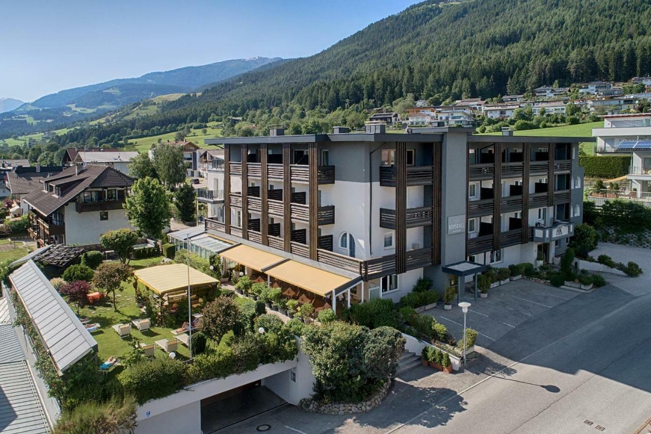 Hotel Kristall Falzes Eksteriør billede